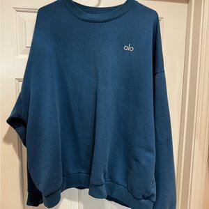 ALO Yoga Women's Deep Blue Sweatshirt